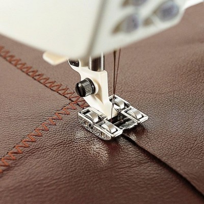 ΠΟΔΙ ΜΕ ΡΟΔΑΚΙΑ HUSQVARNA